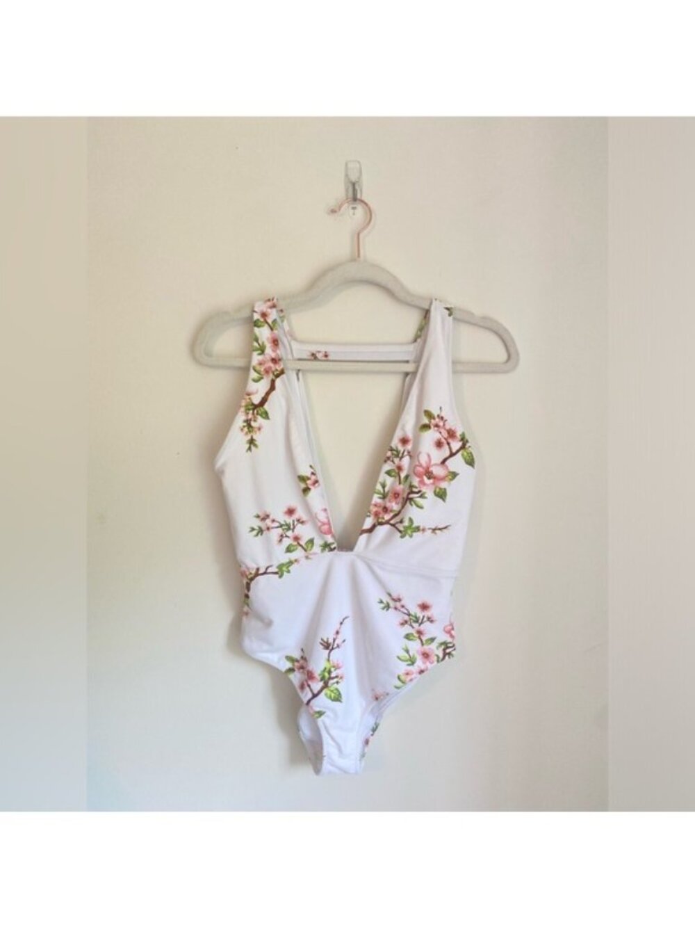 Women's White & Pink Cherry Blossom Plunge V-Neck One-Piece Swimsuit Size XS - Picture 3 of 5